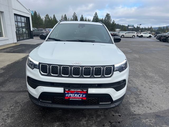 2024 Jeep Compass Latitude Lux