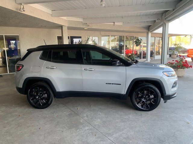 2024 Jeep Compass Latitude