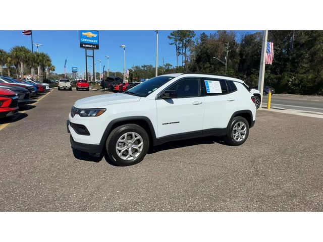 2024 Jeep Compass Latitude