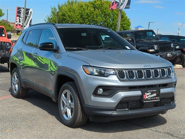 2024 Jeep Compass Latitude