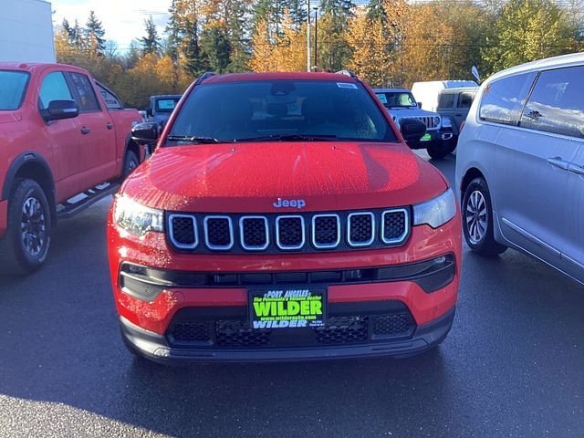 2024 Jeep Compass Latitude Lux