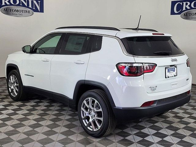 2024 Jeep Compass Latitude Lux