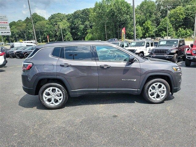 2024 Jeep Compass Latitude