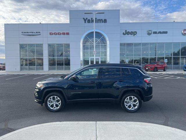 2024 Jeep Compass Latitude