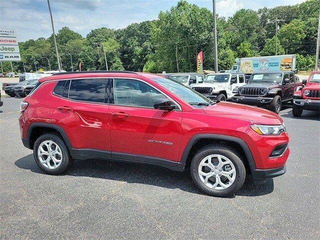 2024 Jeep Compass Latitude