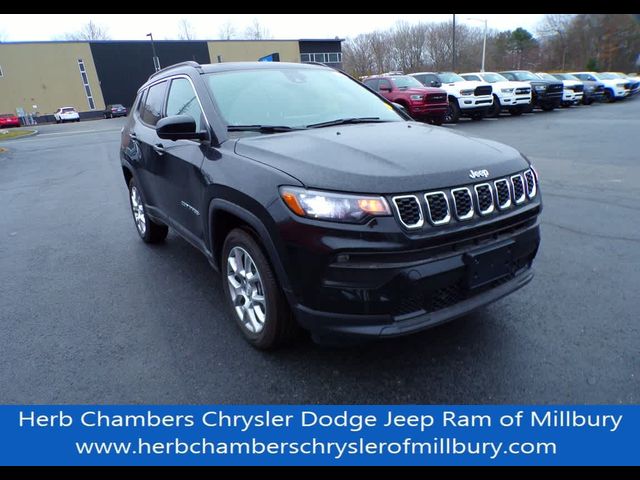 2024 Jeep Compass Latitude Lux