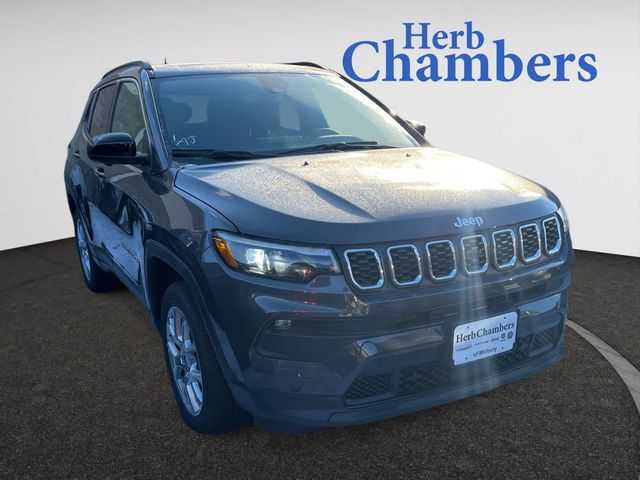 2024 Jeep Compass Latitude Lux