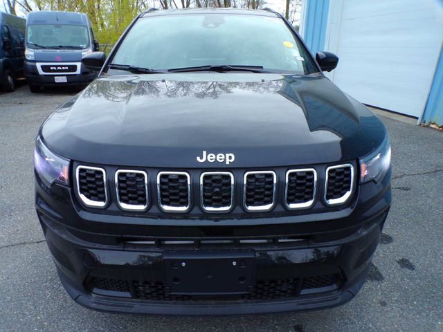 2024 Jeep Compass Latitude Lux