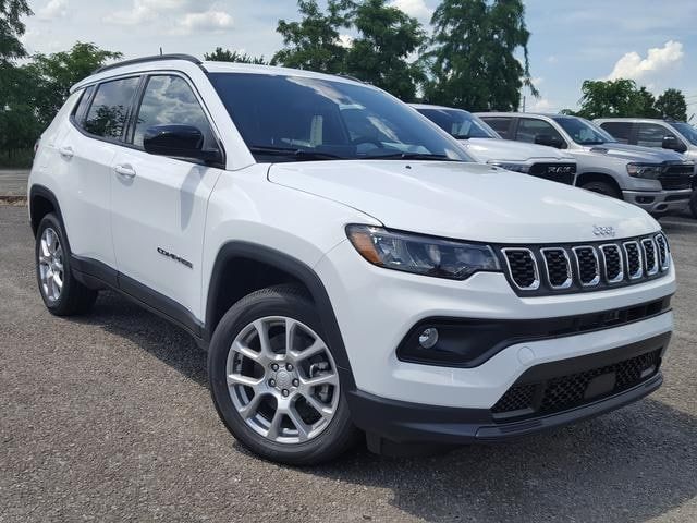 2024 Jeep Compass Latitude Lux