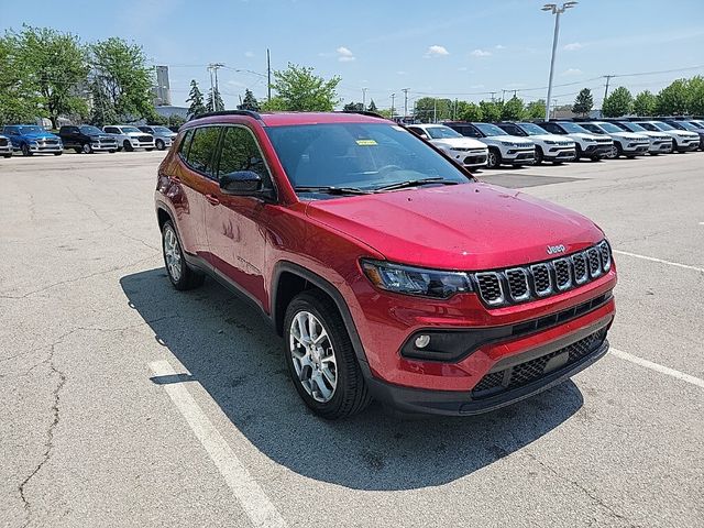 2024 Jeep Compass Latitude Lux