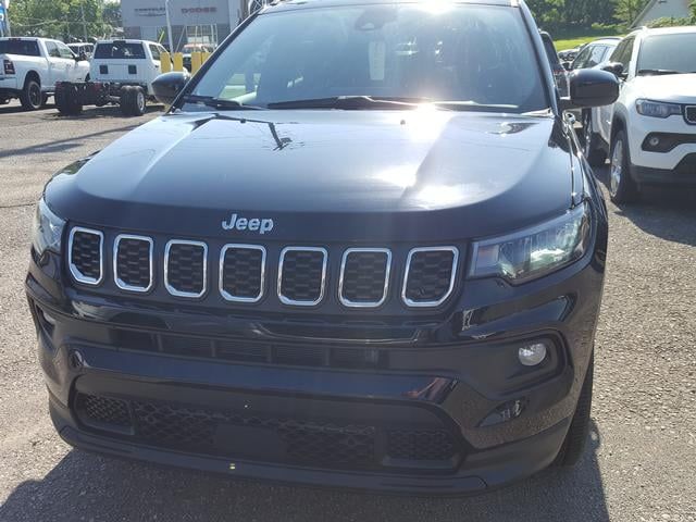 2024 Jeep Compass Latitude Lux