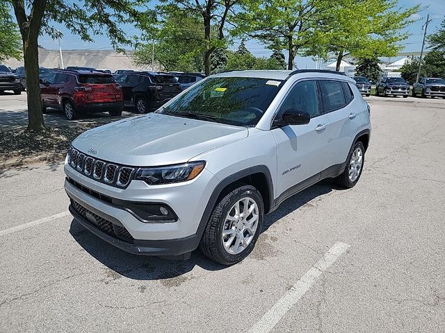 2024 Jeep Compass Latitude Lux