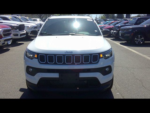 2024 Jeep Compass Latitude Lux