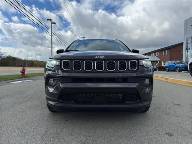 2024 Jeep Compass Latitude Lux