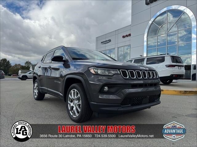 2024 Jeep Compass Latitude Lux