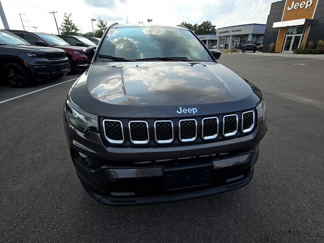 2024 Jeep Compass Latitude Lux