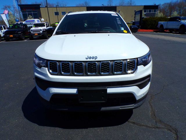 2024 Jeep Compass Latitude Lux