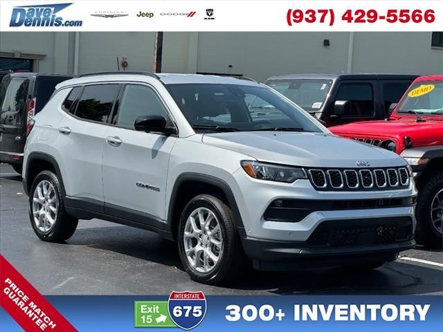 2024 Jeep Compass Latitude Lux