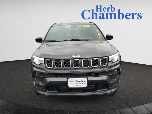 2024 Jeep Compass Latitude Lux