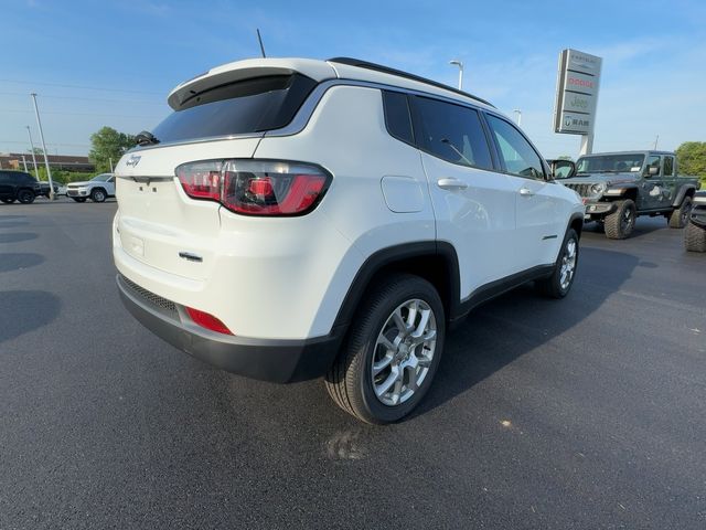 2024 Jeep Compass Latitude Lux