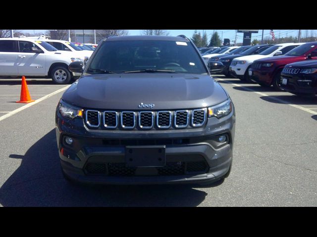 2024 Jeep Compass Latitude Lux