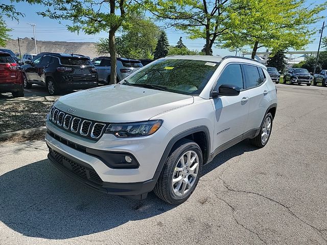 2024 Jeep Compass Latitude Lux