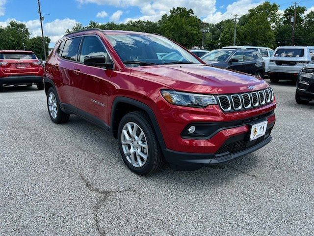 2024 Jeep Compass Latitude Lux