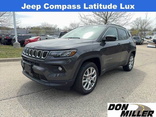 2024 Jeep Compass Latitude Lux