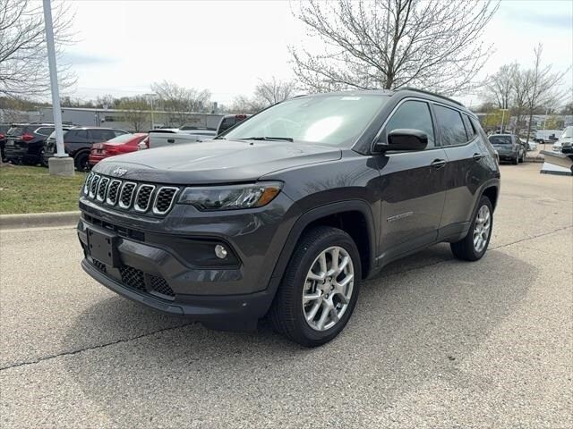 2024 Jeep Compass Latitude Lux