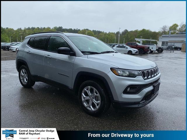 2024 Jeep Compass Latitude