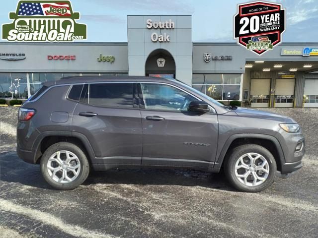 2024 Jeep Compass Latitude