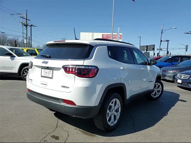 2024 Jeep Compass Latitude