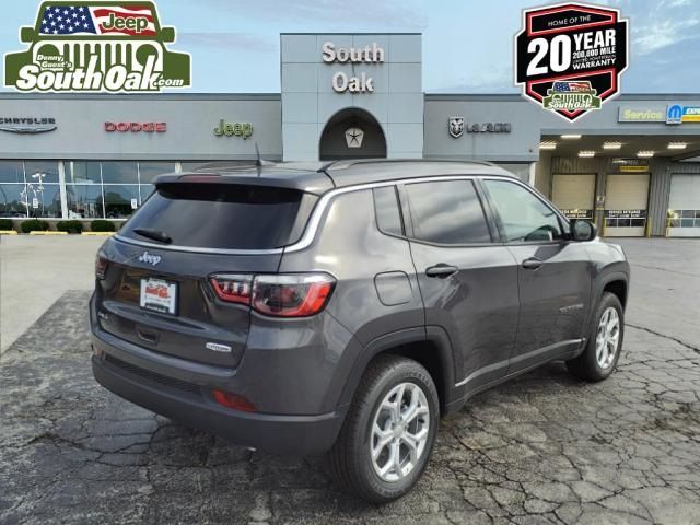 2024 Jeep Compass Latitude