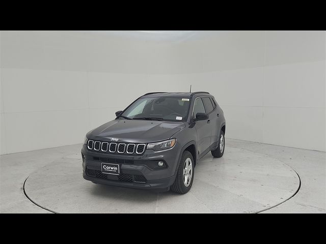 2024 Jeep Compass Latitude