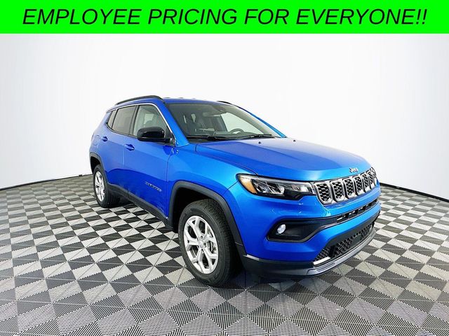 2024 Jeep Compass Latitude