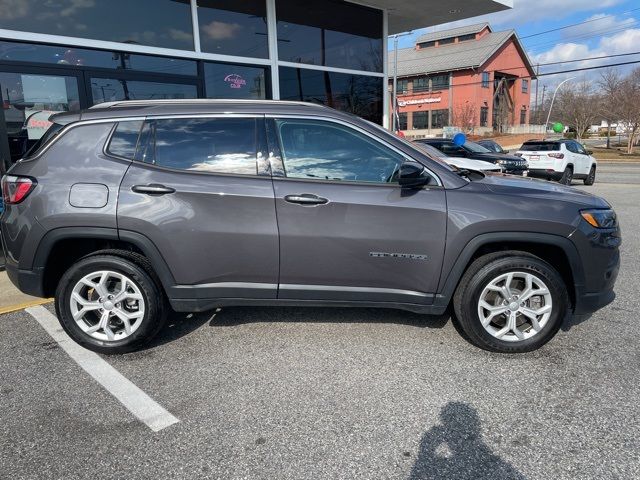 2024 Jeep Compass Latitude