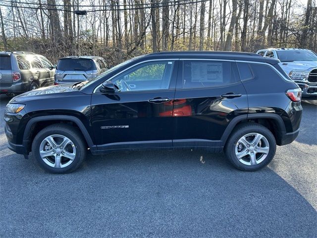 2024 Jeep Compass Latitude