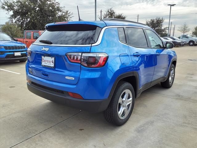 2024 Jeep Compass Latitude