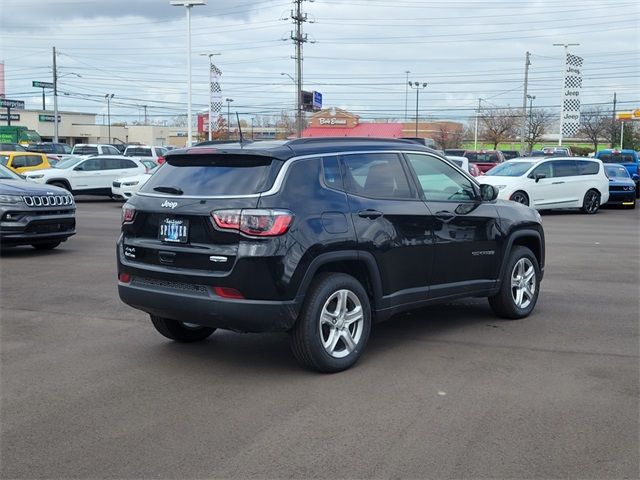 2024 Jeep Compass Latitude