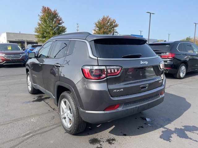 2024 Jeep Compass Latitude