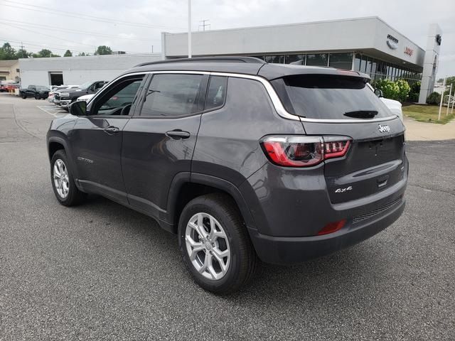 2024 Jeep Compass Latitude