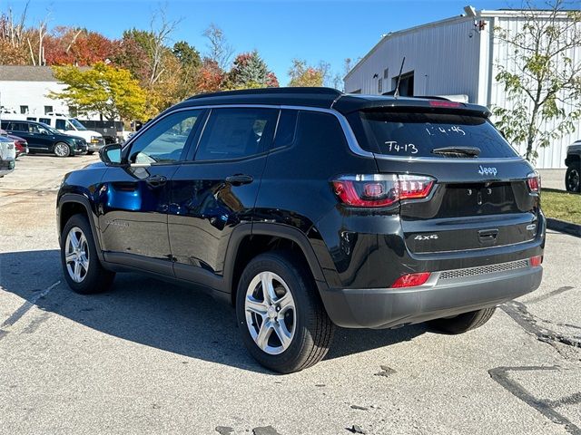 2024 Jeep Compass Latitude