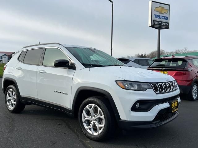 2024 Jeep Compass Latitude