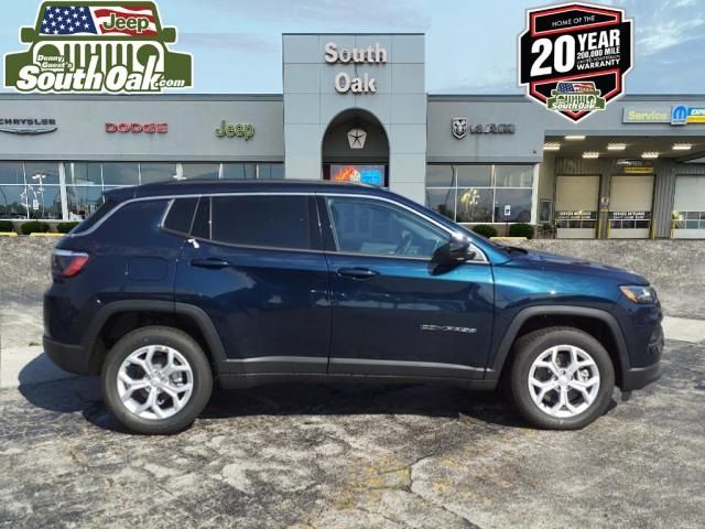 2024 Jeep Compass Latitude