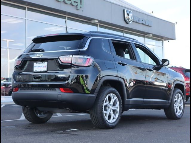 2024 Jeep Compass Latitude