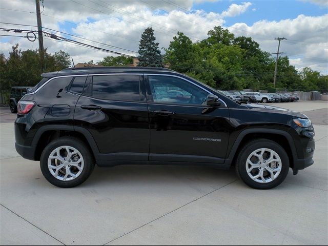 2024 Jeep Compass Latitude