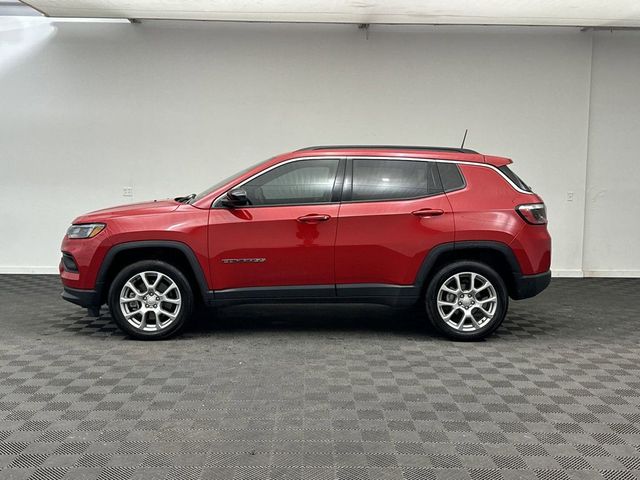 2024 Jeep Compass Latitude Lux