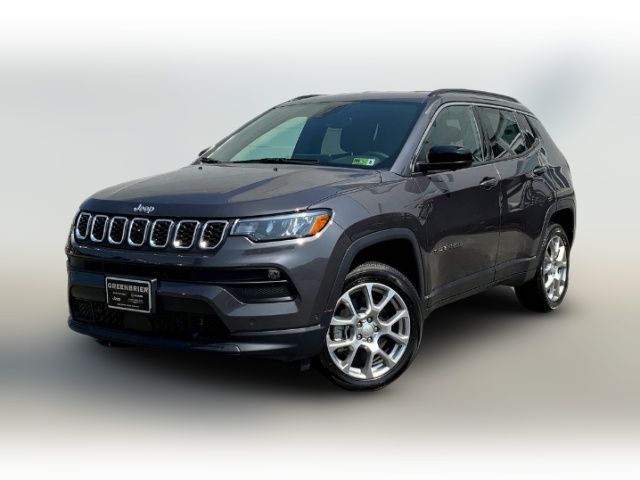 2024 Jeep Compass Latitude Lux