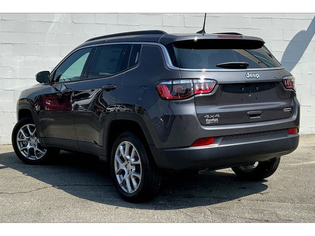 2024 Jeep Compass Latitude Lux