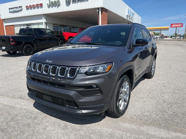 2024 Jeep Compass Latitude Lux